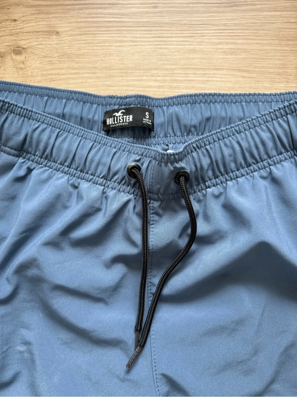 Men’s Hollister swim trunks size small